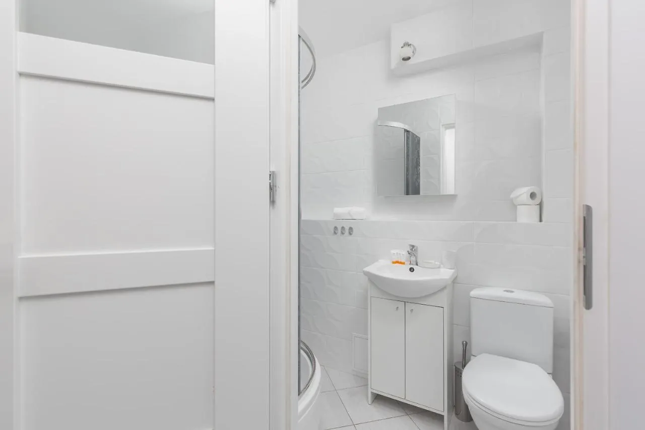 Apartment Apartaments Solec 79 By Noclegi Renters Warsaw